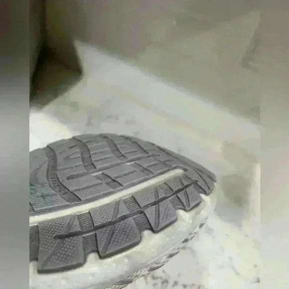 Brooks Glycerin 20 woman’s sneakers size 9 - Picture 10 of 10